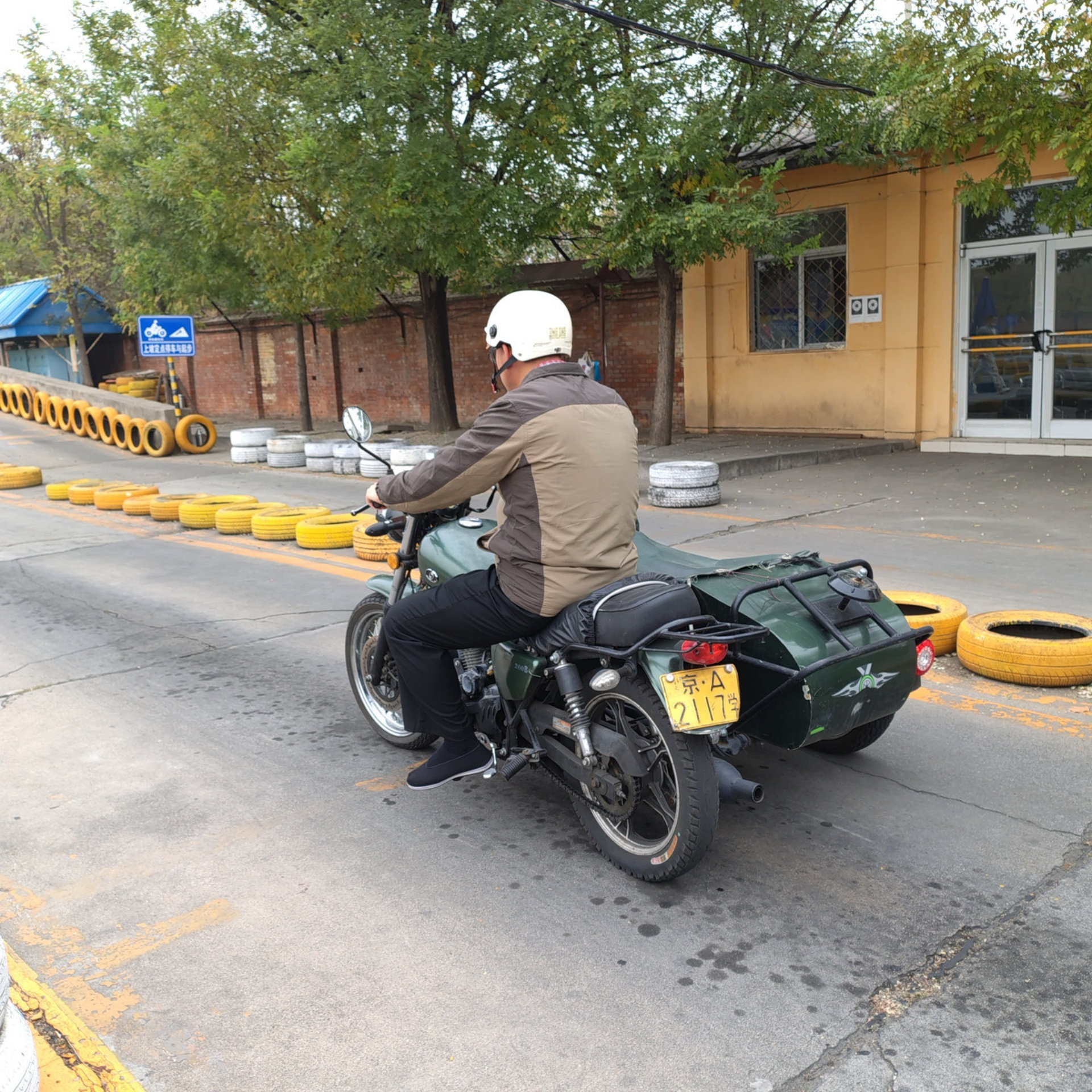 三轮摩托D照通常班训练场景