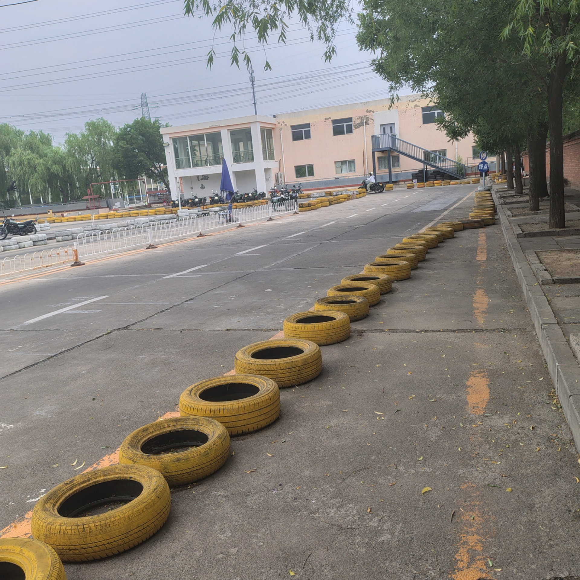 三轮摩托D照通常班训练场景