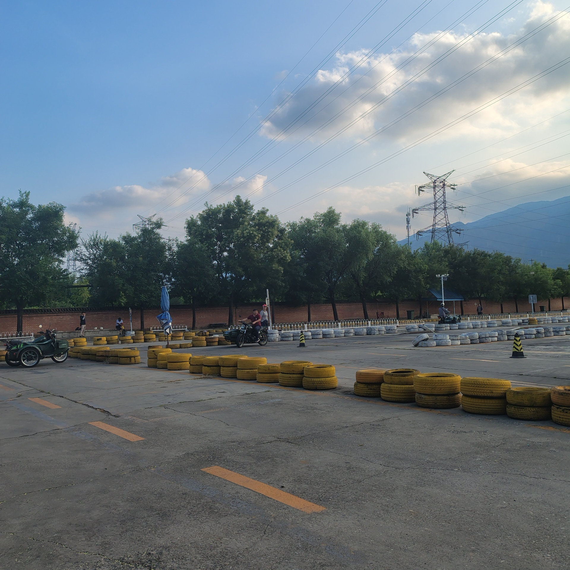 三轮摩托D照通常班训练场景